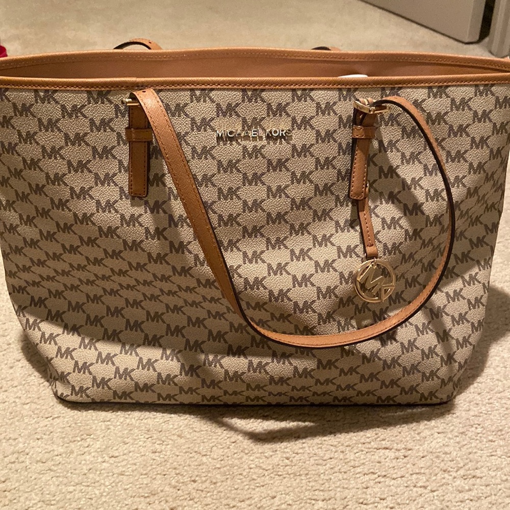 Michael Kors Tote